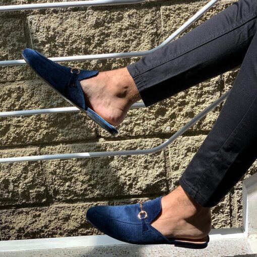 Mule terciopelo azul (En modelos de liquidación no aplica envío gratis)