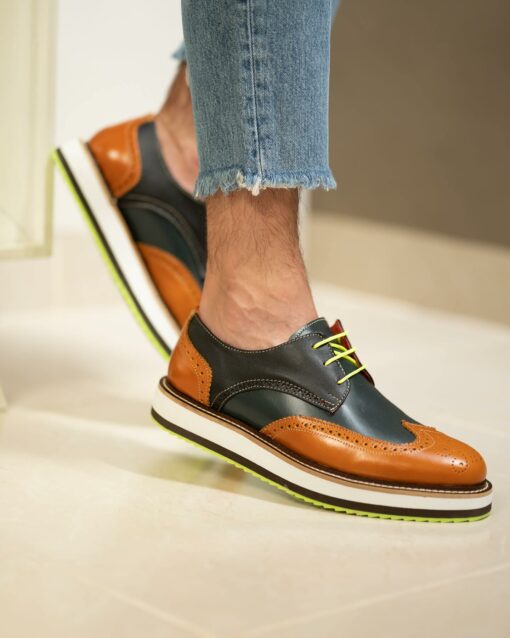 Creeper suela verde piel miel azul