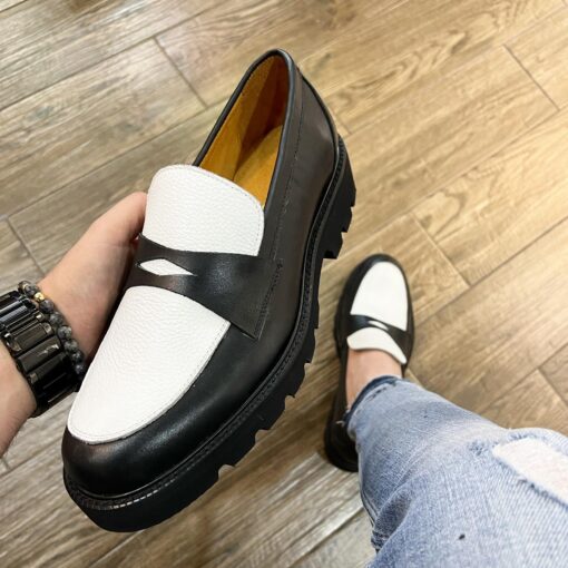 Mocasín piel negro / blanco antifaz