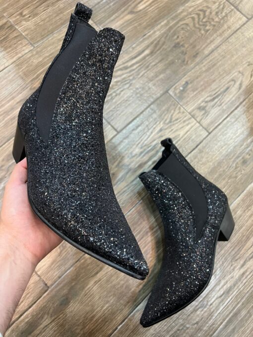 Bota puntal brillos negro