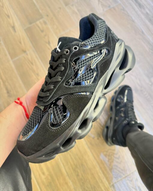 Tenis gamuza negro