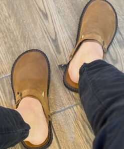 Alternative view of Sandalia gamuza arena suela ultraligera