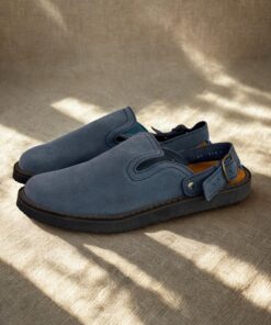 Sandalia gamuza azul suela ultraligera