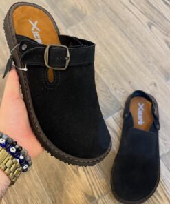 Sandalia gamuza negro suela ultraligera