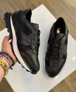 Tenis choclo de piel color negro